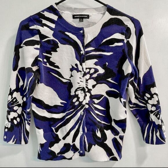 Express Design Studio Women's Floral Print Cardigan Sweater - Picture 1 of 3